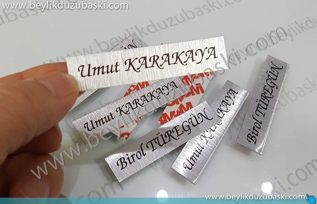 davetiye için, isim baskılı, teke tek isim baskılı, metal plaka baskısı, düğün davetiyesi, açılış davetiyesi, özel davetler için, metal isim listesi baskılı üründür davetiye için, isim baskılı, teke tek isim baskılı, metal plaka baskısı, düğün davetiyesi, açılış davetiyesi, özel davetler için, metal isim listesi baskılı üründür