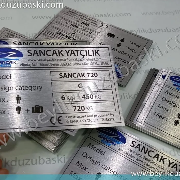 tekne yat imalatçıları için, adetli metal etiket baskısı, dış mekan dayanıklı, birinci kalite, paslanmaz metal ürün, alüminyum, lazer kazıma, adet ve ebada göre fiyat alınız, sancak yat, tekne imalat, metal etiket, tasarım desteği, kalıcı ürün, suya dayanıklı, tuzlu su dayanıklı, metal etiket üretimi, samsun metal etiket baskı merkezi