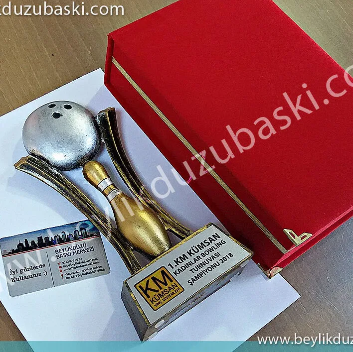 bowling cup, bowling tournament cup, bowling winner, bowling runner-up, 1.2.3. trophy trophies, 3-piece championship trophy, unboxed, for table top, trophy bowling kupası, bowling turnuva kupası, bowling birincisi, bowling ikincisi, 1.2.3. ödül kupaları, 3lü şampiyonluk kupası, kutusuz, masa üzeri kullanım için, kupa 3 lü set fiyatıdır