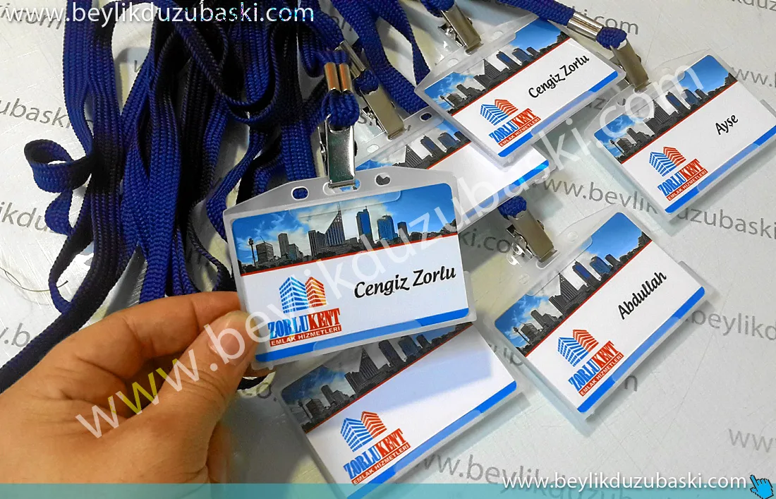 PVC kaplama boyun ipi, isim ve logo baskılı boyun kartları, etkinlik, davet ve toplantı için isimlik kartı, davet kartı, boyun ipli giriş kartı PVC coated neck rope, name and logo printed neck cards, name tag card for event, invitation and meeting, invitation card, entrance card with neck rope