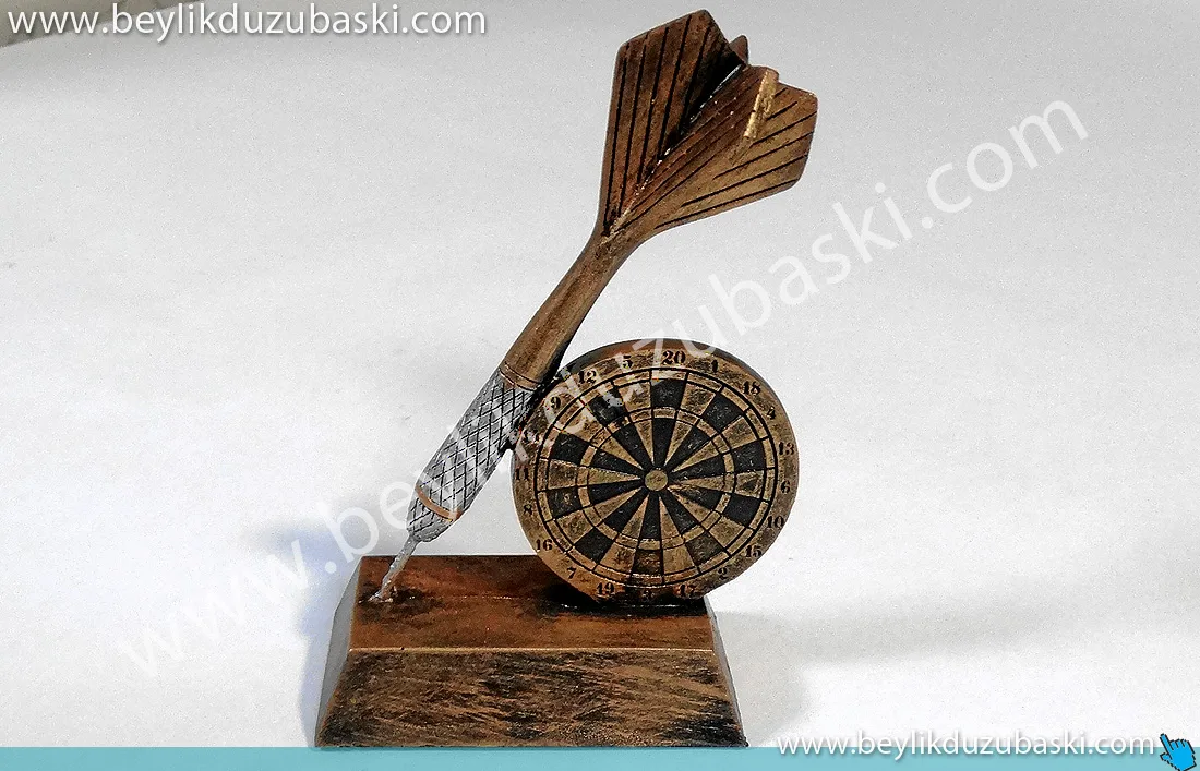 dart birincilik kupası, özel imalat, masa üzeri kullanıma uygun, isim baskılı, etkinlik lerde kullanılan, ödül plaket, birincilik dart turnuvası, dart birincilik kupası, el yapımı, el boyaması