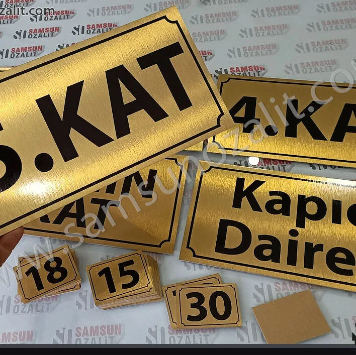 Gerçek metal, bina kat numarası ve bina daire numaraları baskısı, istenilen ebatlarda üretim yapılabilir, paslanmaz alüminyum ürün, arkası bantlı, iç mekan kullanıma uygun, dayanıklı metal, samsun baskı merkezi, samsun ileri baskı teknolojileri, hızlı üretim, tasarım desteği