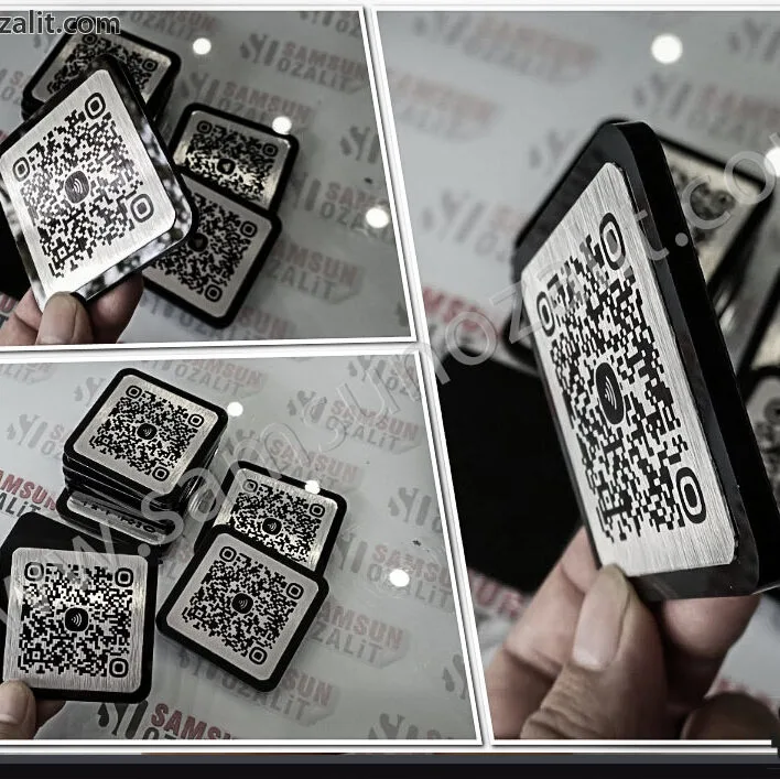 pleksi ve metal QR kod baskılı ürün, masa üzeri menü, wifi bağlayıcı, kaliteli malzeme, tasarım desteği, aynı gün teslim, 5 mm pleksi, üzeri metal baskı, samsun baskı merkezi, samsun baskı merkezi, samsun lazer kesim, metal etiket baskı, samsun tasarım desteği, aynı gün gönderim yapılır