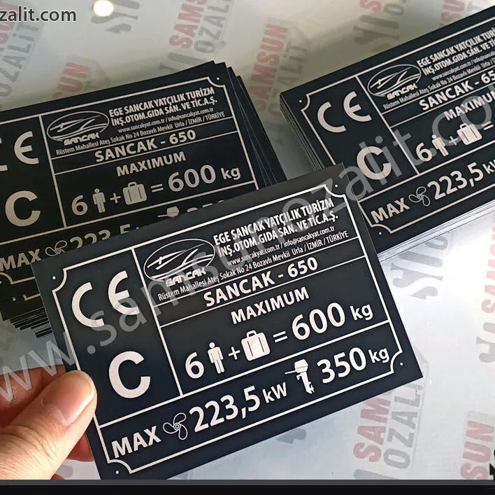 tekne yat imalatçıları için, adetli metal etiket baskısı, dış mekan dayanıklı, birinci kalite, paslanmaz metal ürün, alüminyum, lazer kazıma, adet ve ebada göre fiyat alınız, sancak yat, tekne imalat, metal etiket, tasarım desteği, kalıcı ürün, suya dayanıklı, tuzlu su dayanıklı, metal etiket üretimi, samsun metal etiket baskı merkezi