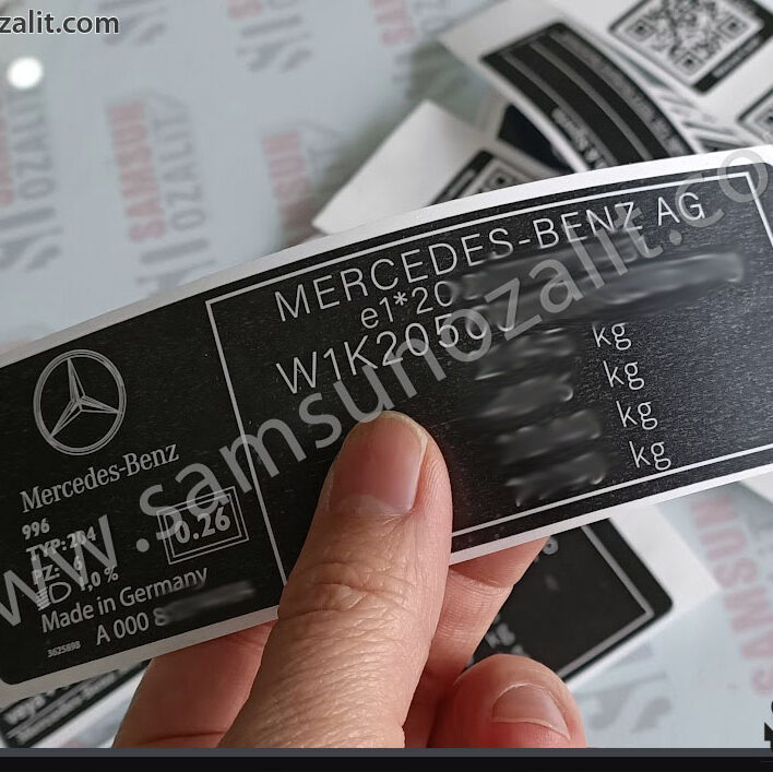 Mercedes Benz etiketi, Mercedes araç boyama sonrası etiketlerin yenilenmesi yapılmıştır, ebat ve adetlere göre fiyat alınız, tasarım desteği verilir, hızlı üretim yapılır, mat ve parlak baskı mümkün